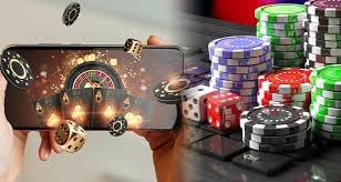 Filipino player on mobile joining a pjc bingo room and purchasing cards